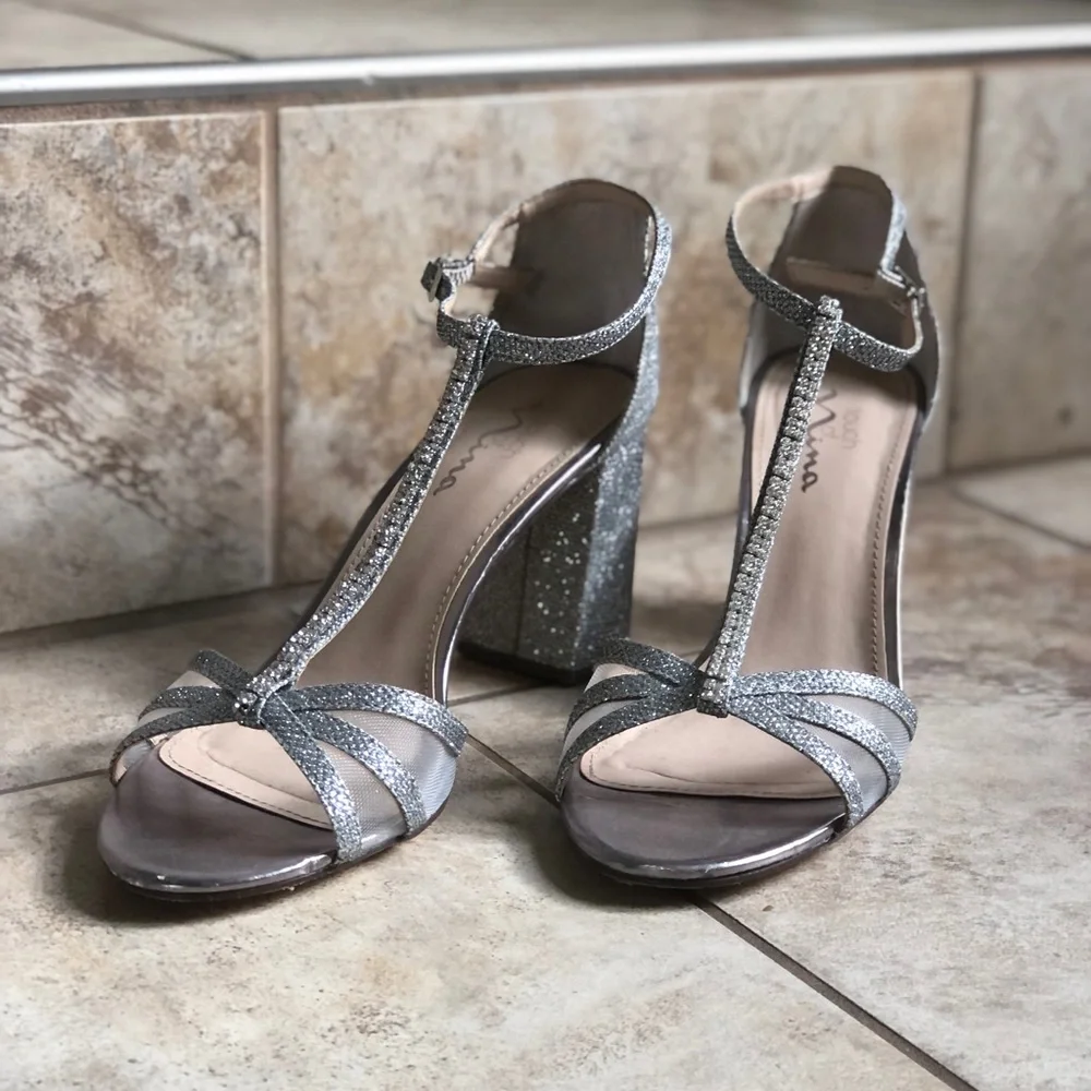 Touch of Vienna Glittering Silver Heels Summer Outing Formal Event - Picture 6 of 11